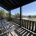 Your Perfect Base In Sleeps 8! Nyaraló *