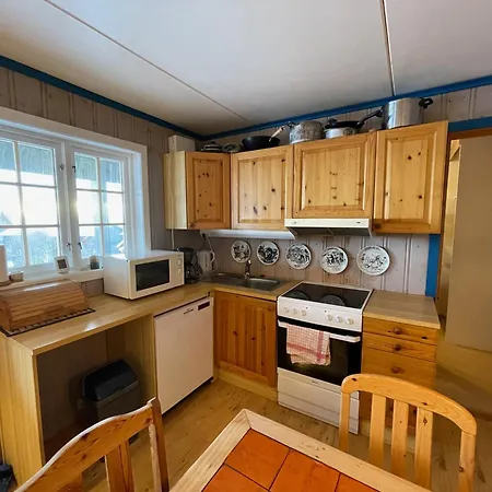 Apartment Your Perfect Base In Sleeps 8!