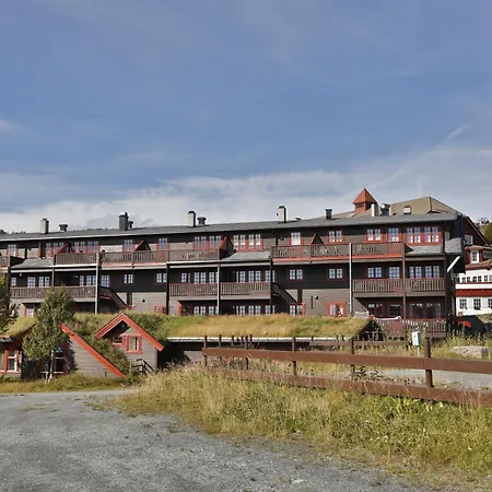 Your Perfect Base In Beitostølen Sleeps 8! * Beitostolen