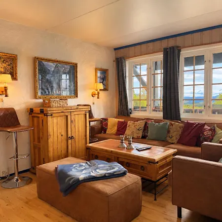Your Perfect Base In Beitostølen Sleeps 8! * Beitostolen