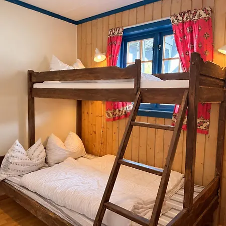 Your Perfect Base In Beitostølen Sleeps 8! Vakantiehuis