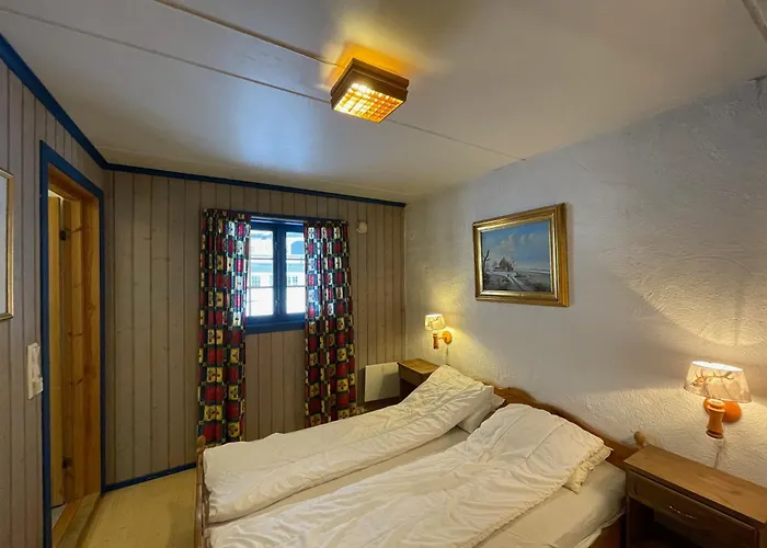 度假居 Your Perfect Base In Sleeps 8! *