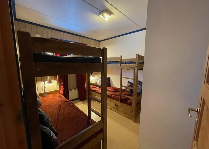 度假居 Your Perfect Base In Sleeps 8!
